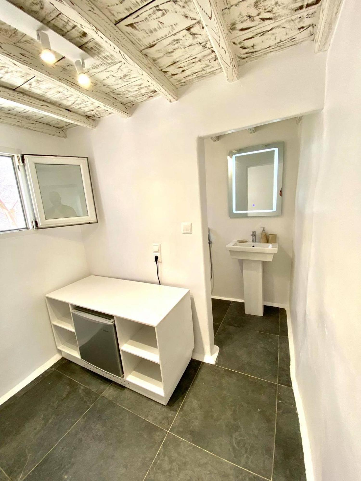 Mykonos Vibes Airport Studios And Apartments Mykonos Town Zewnętrze zdjęcie